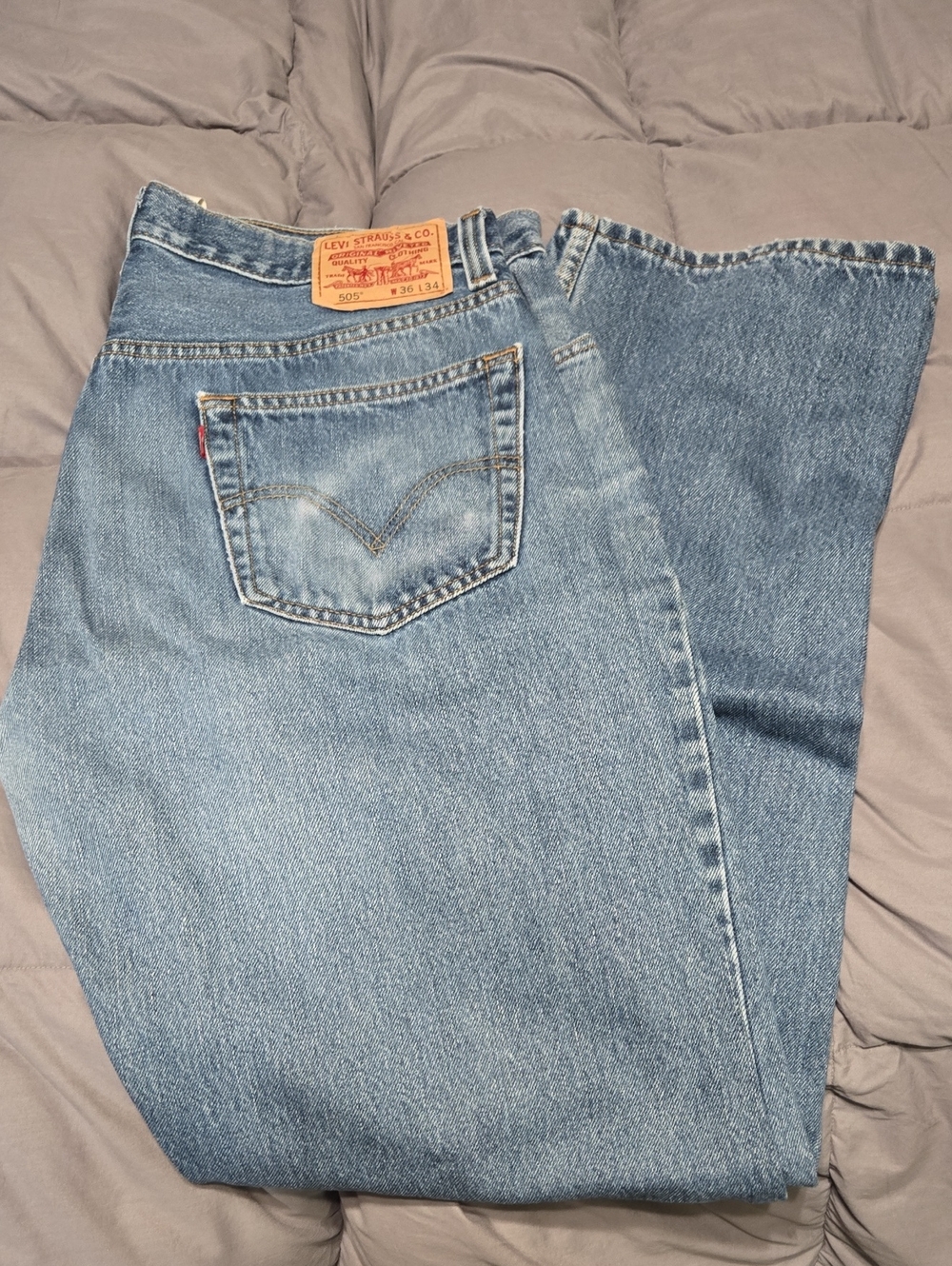 Levi's Men’s Light Blue Relaxed Fit Denim Jeans